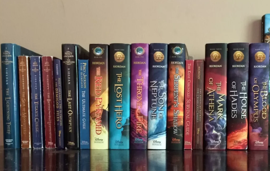 buku fiksi terbaik